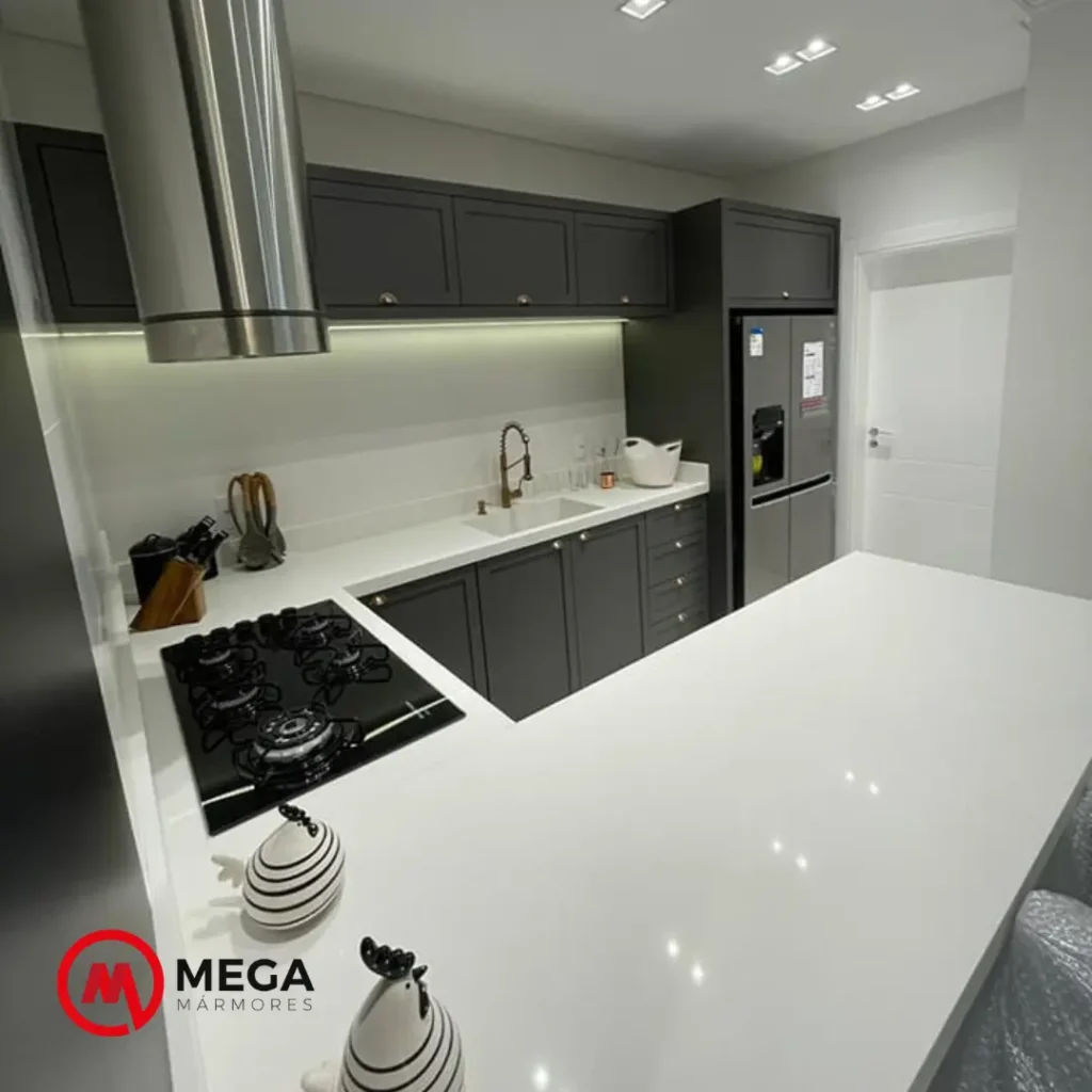 cozinha-integrada-marmore-branco-parana-bc.webp